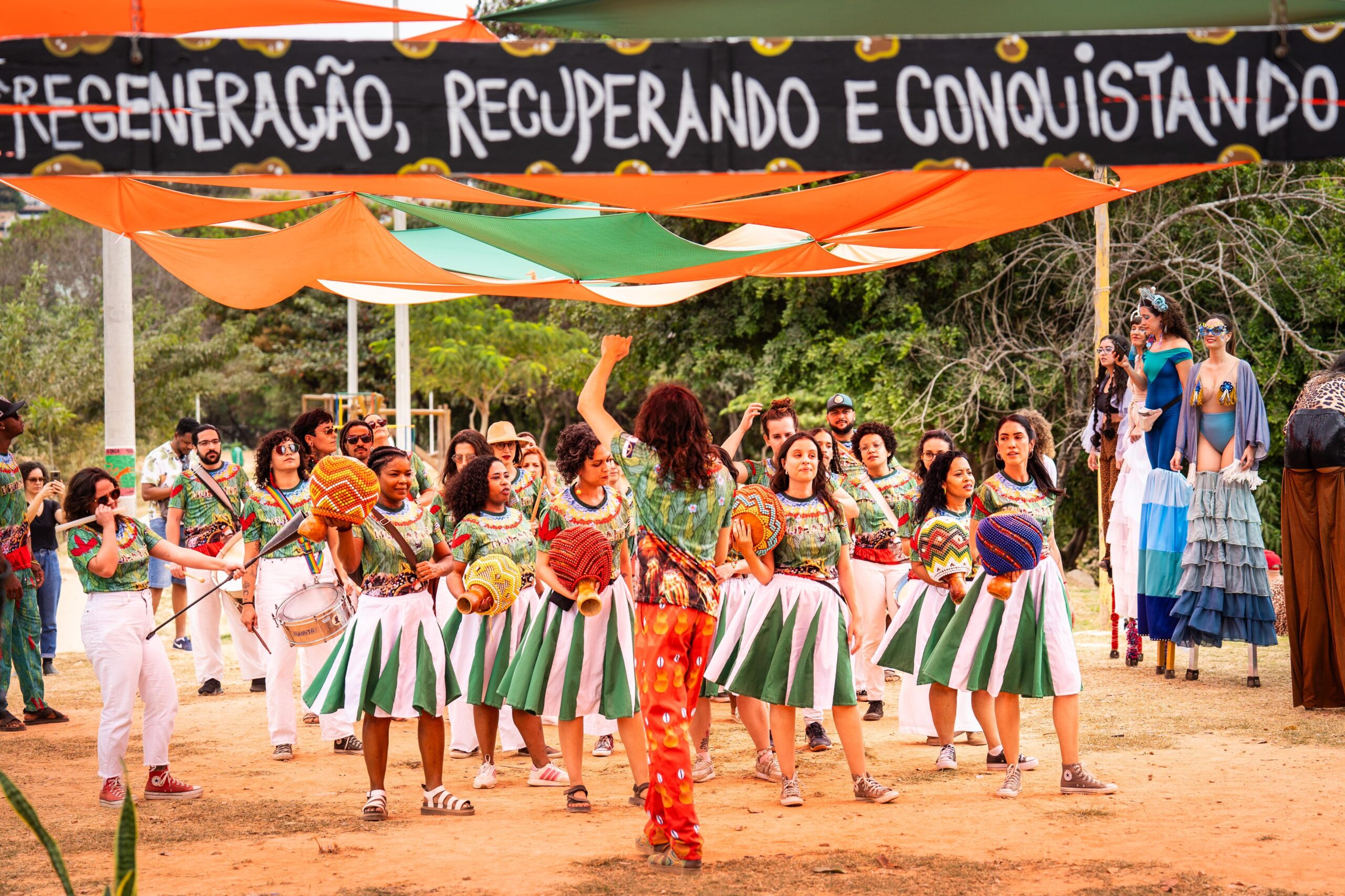 Abertura Festival da Onça Bruno Figueiredo / Area de Serviço